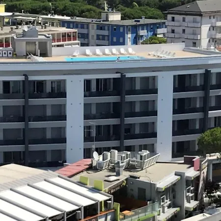 Rooftop Pool And Sea Breeze In Modern Flat Apartman *